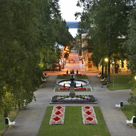 Cozy 1br Centre With Free Parking Apartamento